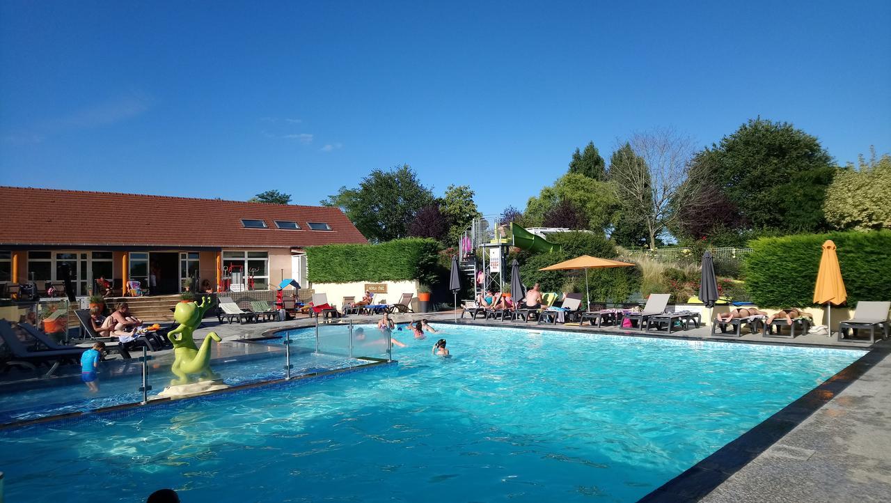 Camping l'Arada parc Hotel Sonzay Bagian luar foto